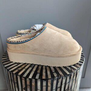Steve Madden Duplex Platform Sherpa Slipper Slides NWOT